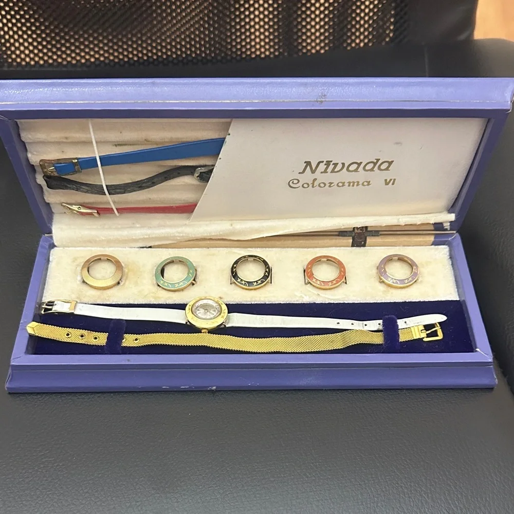 Vintage 1960 Nivada Colorama VI women’s Watch Set with Interchangeable Bezels